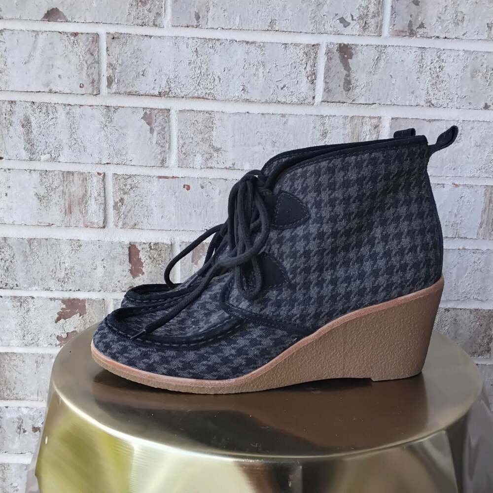 G.H. Bass & Co. Houndstooth Lace-Up Wedge Booties